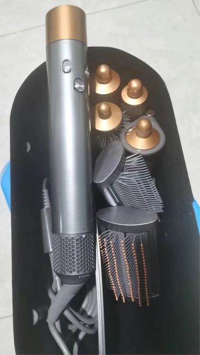 Стайлер Dyson фен