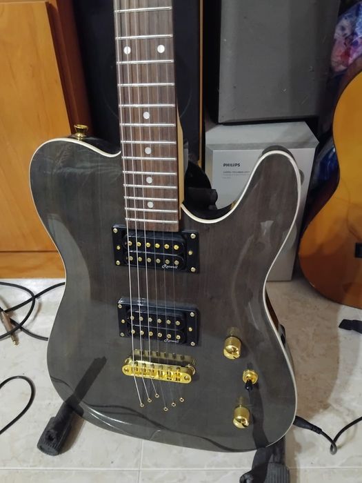 Guitarra Harley Benton TE 40 TBK Deluxe Series