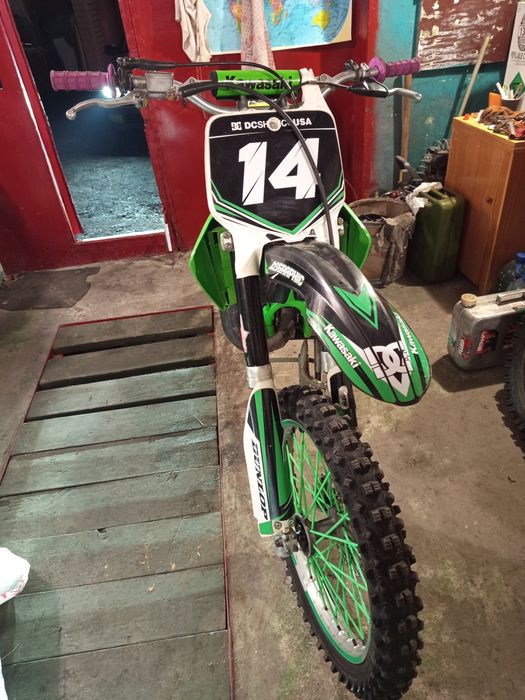 Продам кавасаки кх125