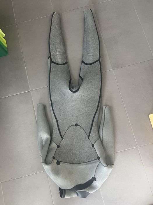 Xcel Men’s Wetsuit 5/4 S