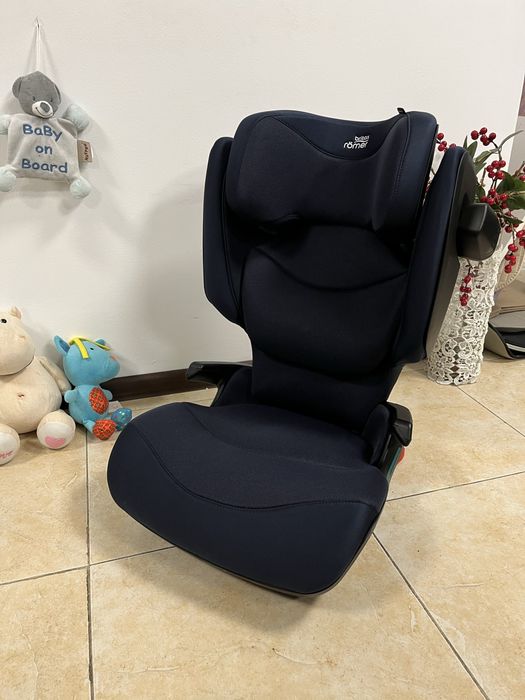 Автокрісло BRITAX ROMER KIDFIX PRO M 2025 Група 2/3 (15-36кг) бустер детское автокресло
