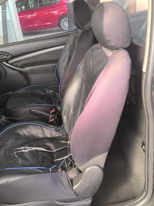 Ford Focus 1.8 90Cv