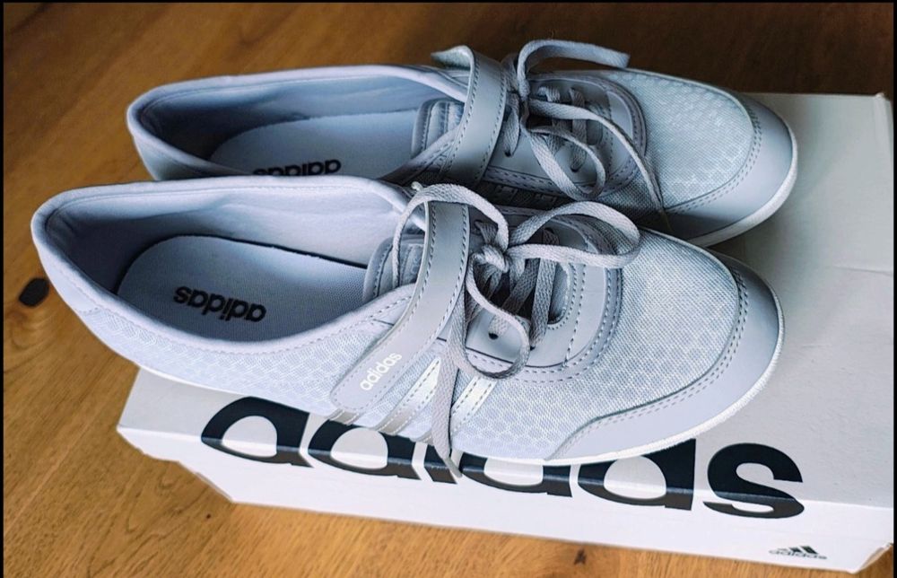 Tenisówki Adidas Diona