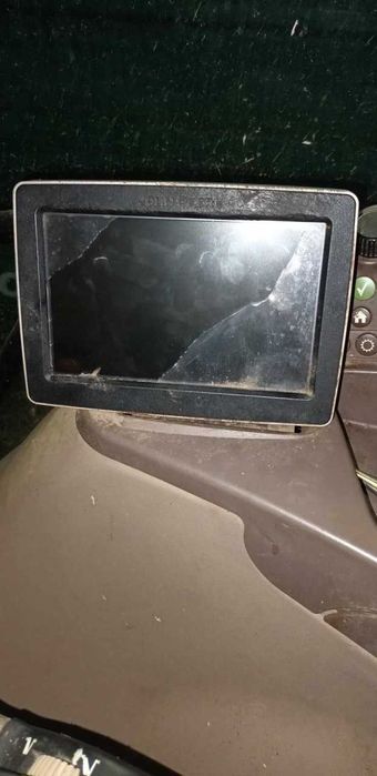 Naprawa nawigacji rolniczej John Deere, Trimble, Claas, Ag Leader itp