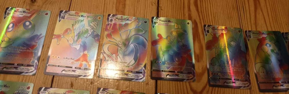 Karty pokemon Vmax