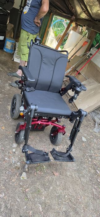 Wózek inwalidzki elektryczny Forest 3
