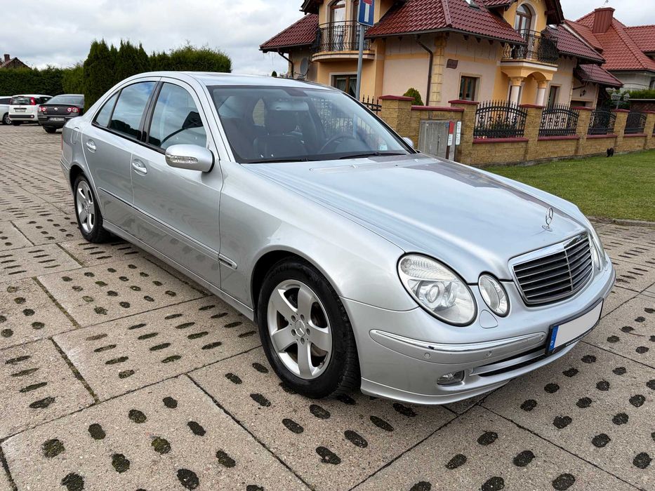 Mercedes E280 3.0 V6 Avangarde, Super Stan!