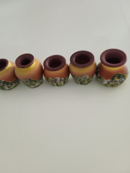 Conjunto de potes pequenos