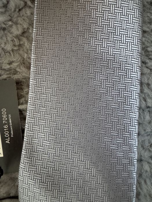 Krawat srebrny LaVard nowy srebrny w linie