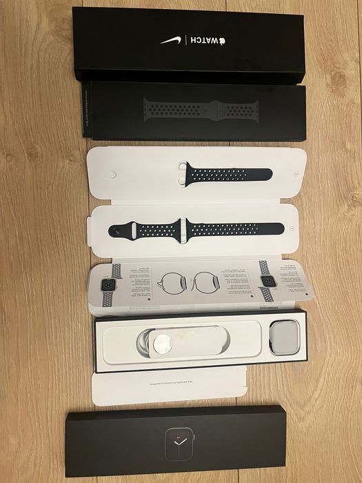 Apple Watch Nike Series 6 (GPS)
