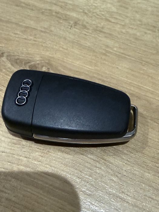 Kluczyk pilot Audi A6 C6