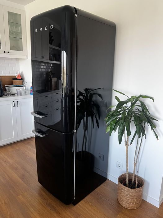 Frigorifico combinado SMEG preto