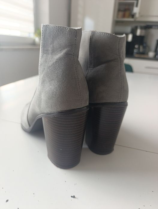 Szare botki 39 Reserved