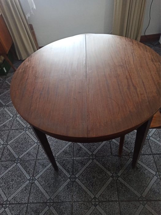 Stół rozkładany z PRL-u