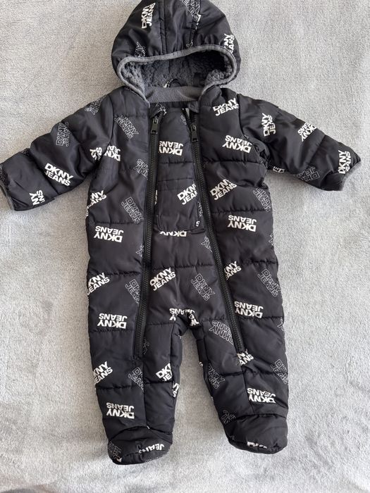 Дитячий комбінезон DKNY JEANS 6-9міс.