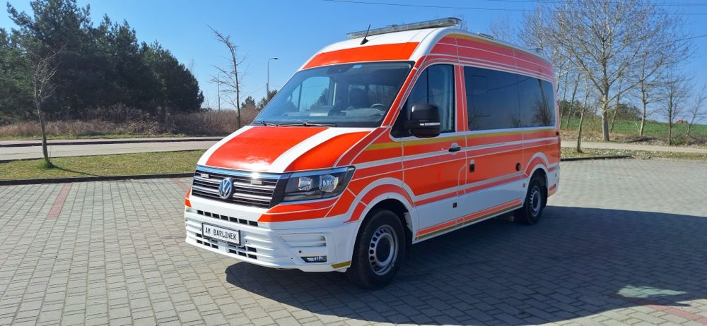 Ambulans Karetka z wyposażeniem