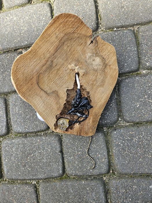 Lampka z drewna, rękodzieło