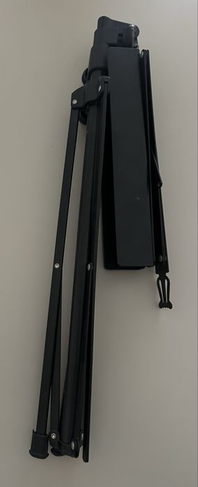 Tripé para pauta musical