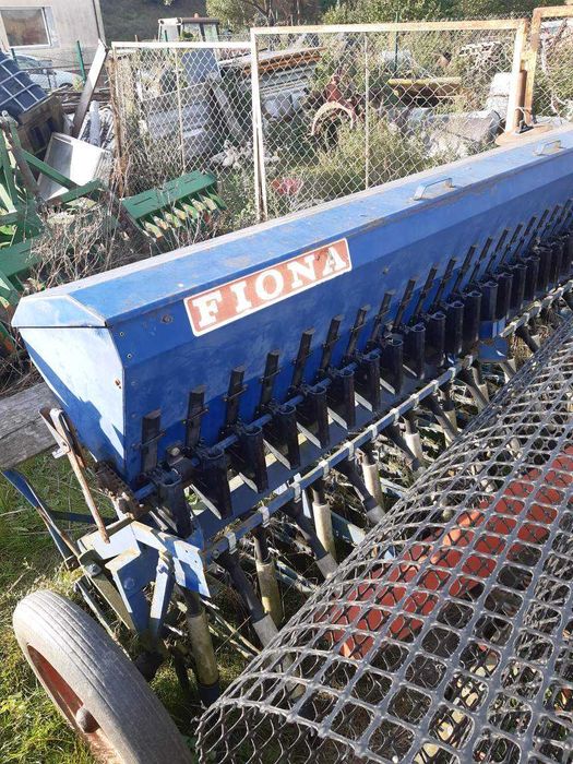 sprzedam maszyny rolnicze