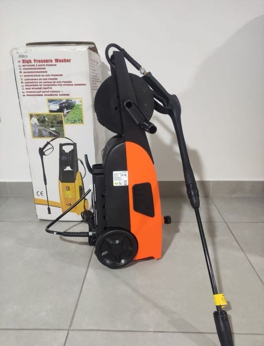 Máquina de pressão 140 bar com oferta de galochas