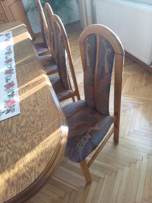 Stół + krzesła 8szt