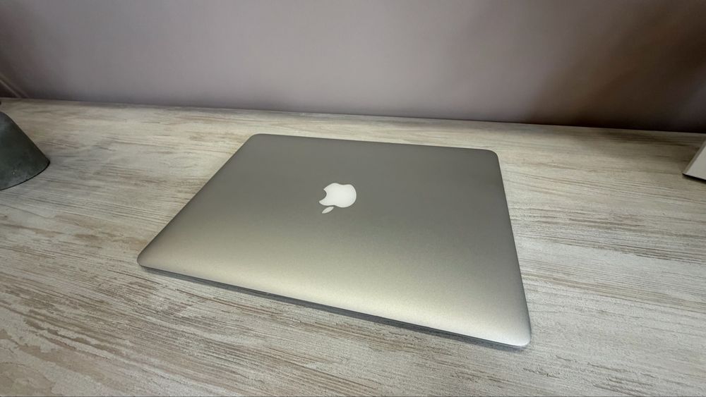 MacBook Air 2017 13-inch 128 ГБ