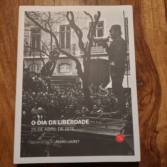 O dia da Liberdade, Pedro Lauret (coord.)