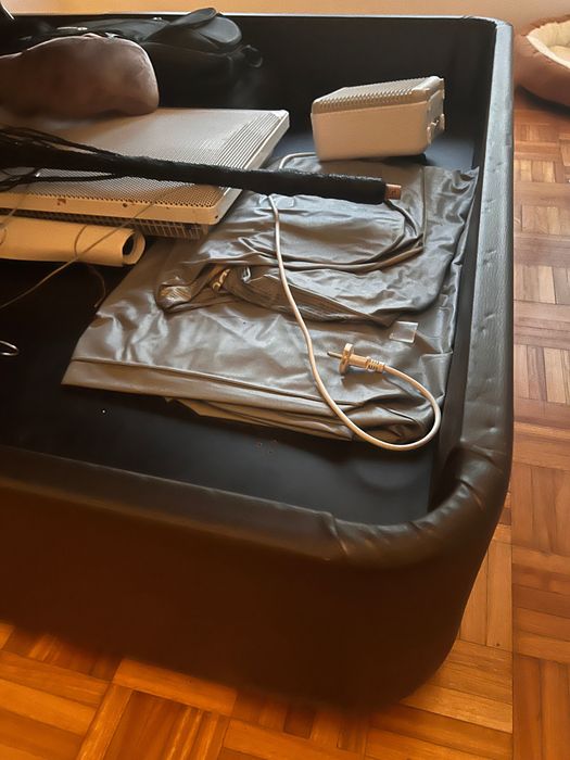 Cama com arrumação+colchão+cabeceira ratan