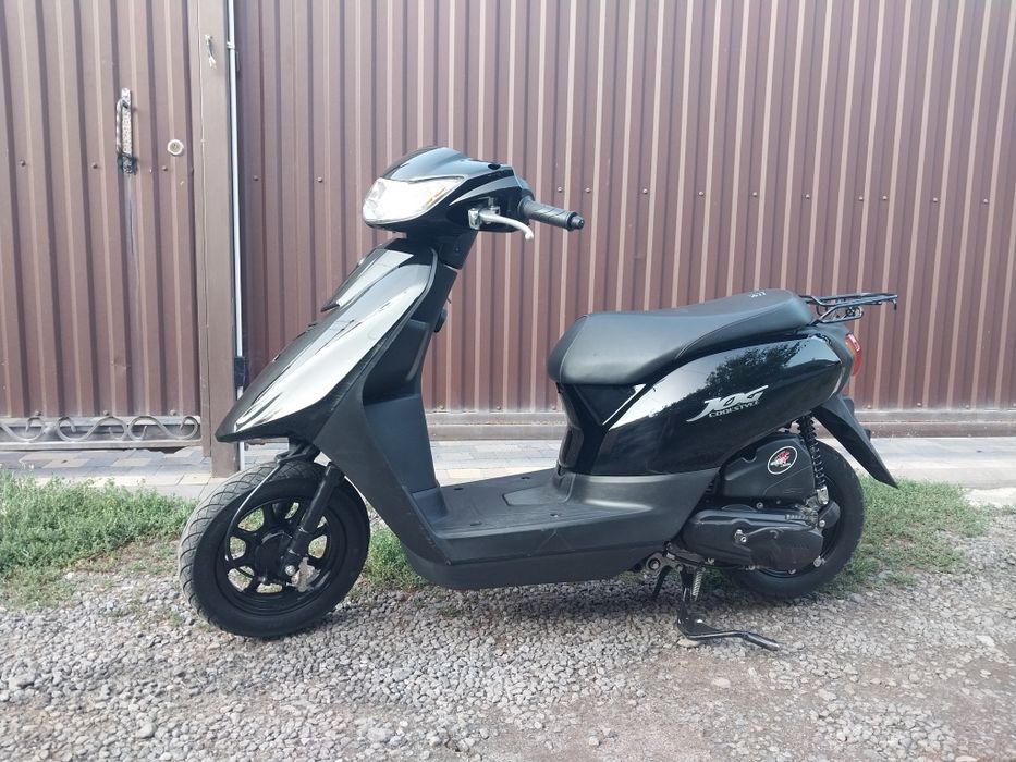 Продам скутер Yamaha AY-01