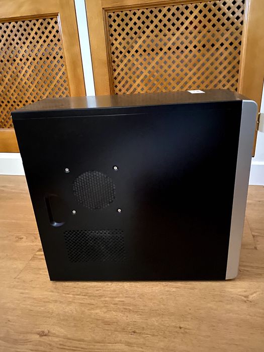 Computador desktop torre - Peças