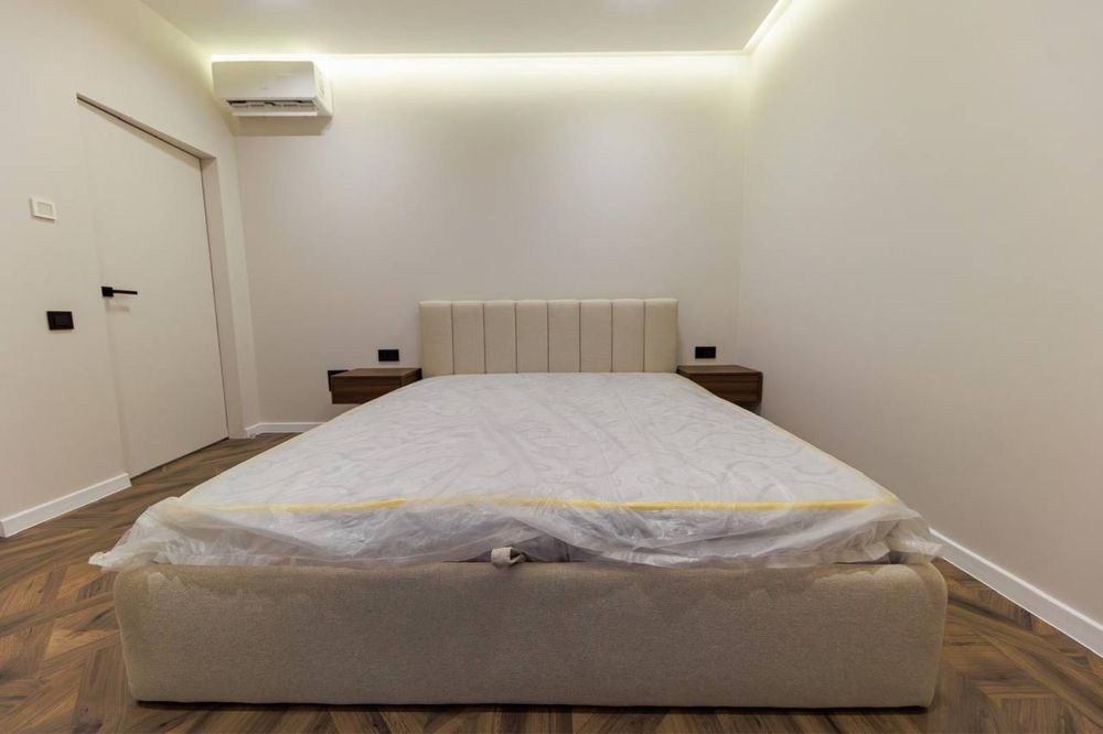 Продаж таунхаусу з двориком