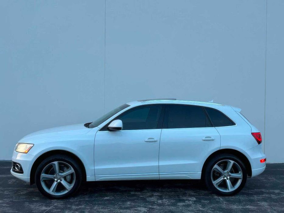 Audi Q5 quattro Premium Plus      2014