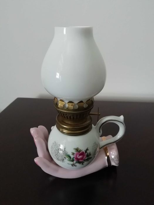 Lamparina Antiga em Porcelana