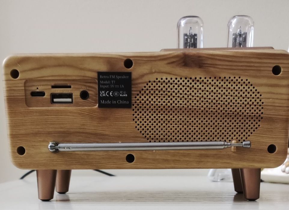 Радіо fm, блютуз колонка