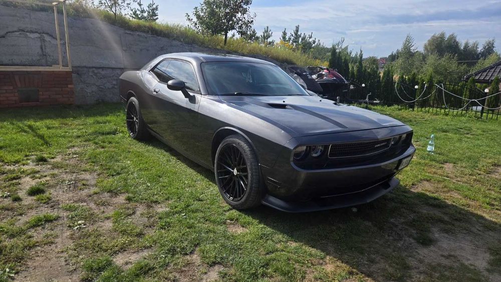 Dodge Challenger