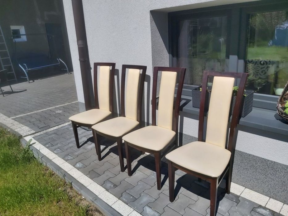 Krzesła do jadalni