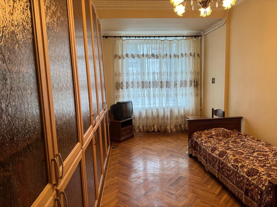 Сдам 3к.кв м. Арх. Бекетова