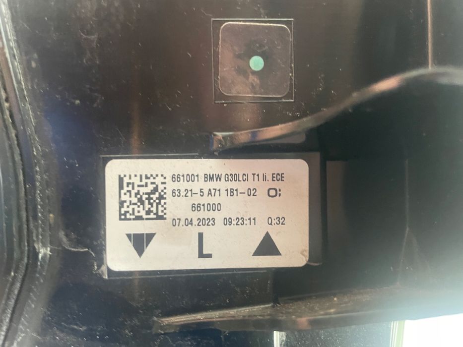 bmw 5 g30 lift sedan lampa lewa tył