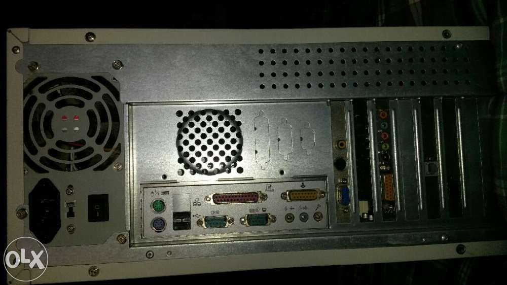 Computer with many components.64729682974851121