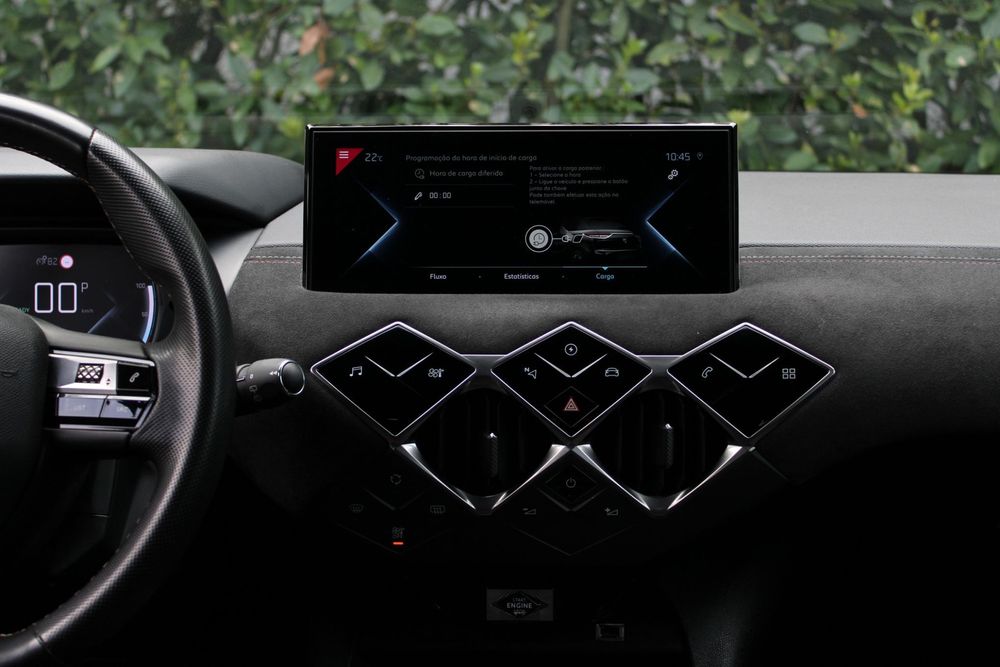 DS DS3 Crossback E-Tense Performance Line