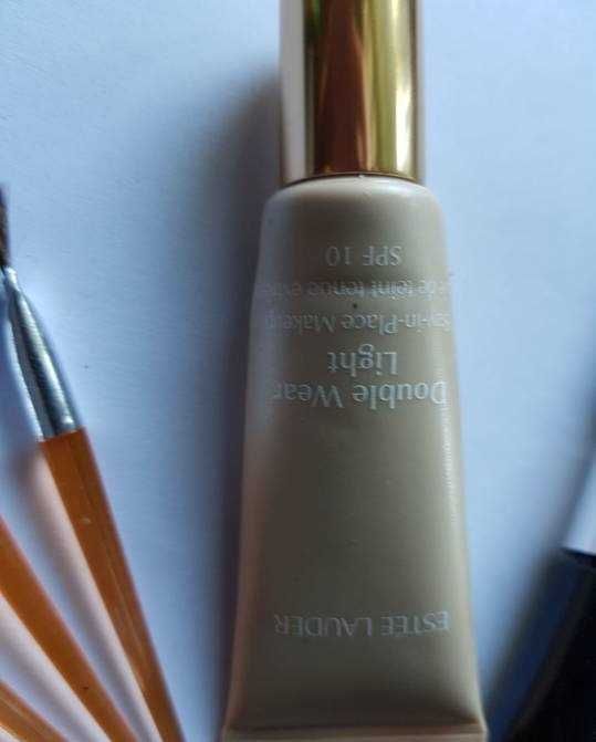 kosmetyczka pędzelki Estee Lauder Lancome eyeliner konturówka