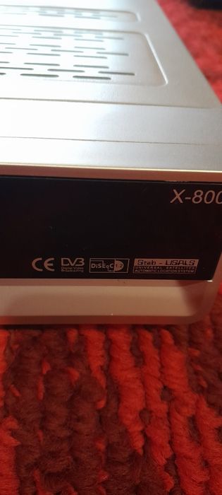 Продам  спутниковый тюнер