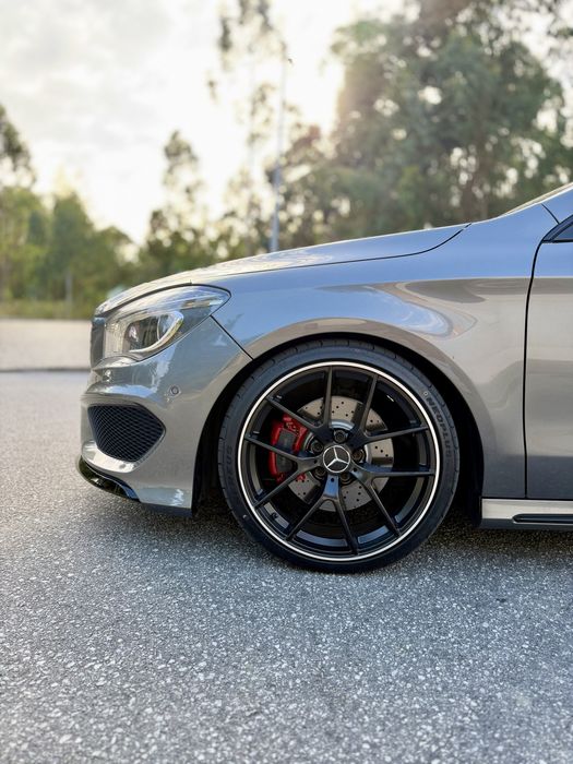 Mercedes-Benz CLA 220 — fotografia 8