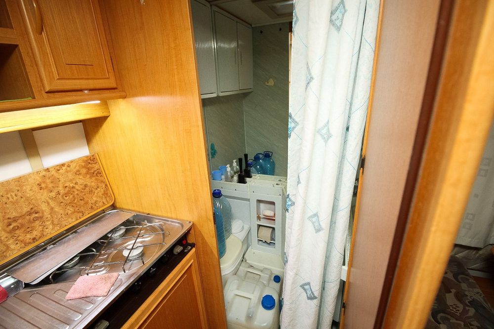 Причіп дача LMC luxus  (будинок на колесах, караван