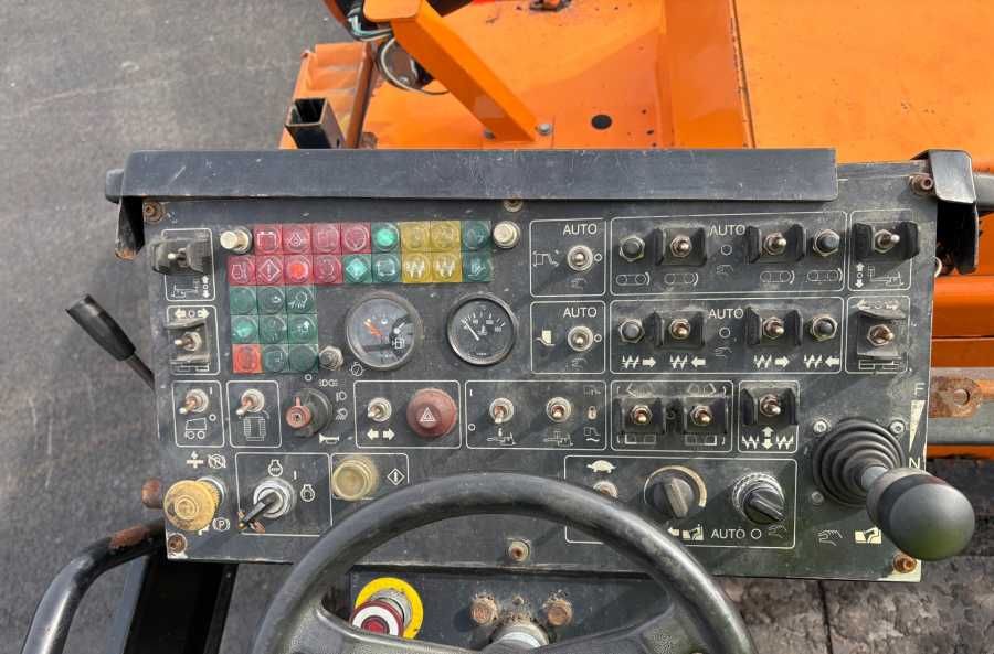 Rozściełacz do asfaltu CAT AP300D rozkładarka do asfaltu stan idealny