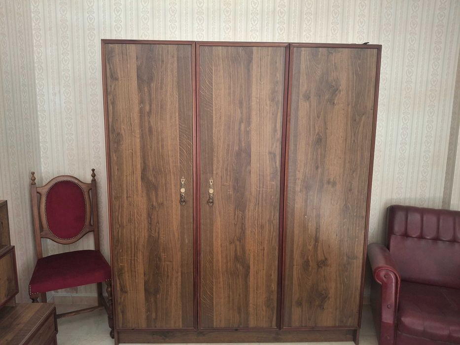 Cama casal quarto completo roupeiro