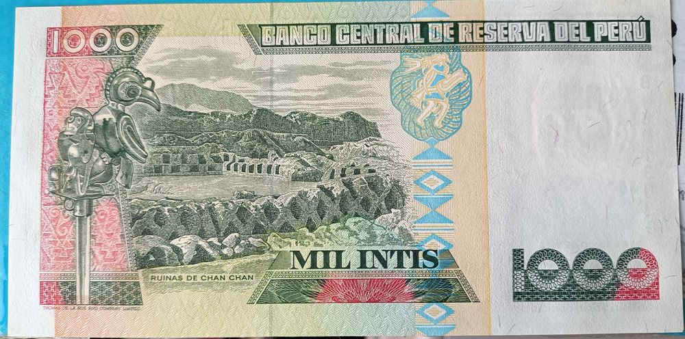 Set de 4 Notas Circuladas no Perú      ( Continente sul Americano)