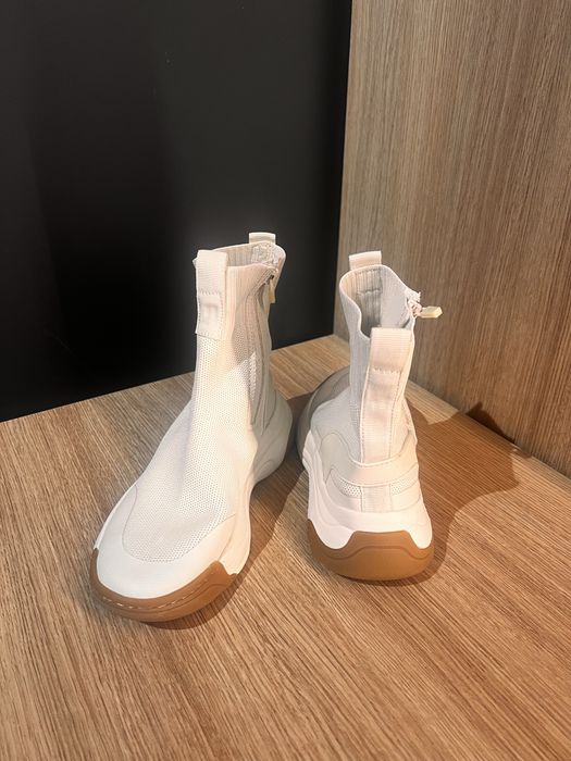 Zara трендовове взуття 36 р