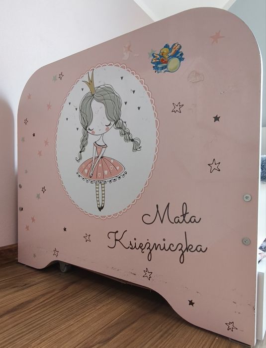 Komplet mebli dziecięcych