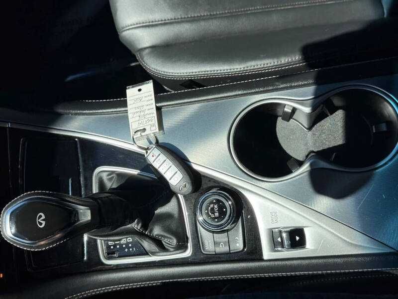 2018 Infiniti Q60